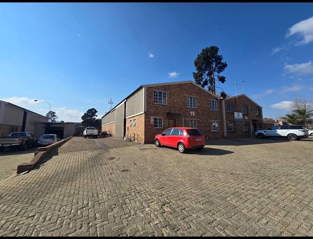360M² WAREHOUSE FOR SALE IN ANDERBOLT